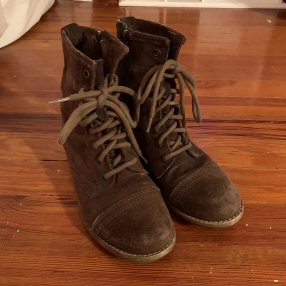 Steve Madden Shoes - Brown Suede Steve Madden Combat Boots